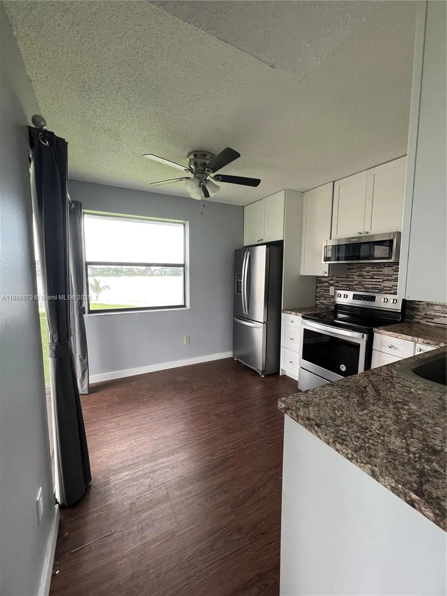 809 Hamilton Dr, #809A
