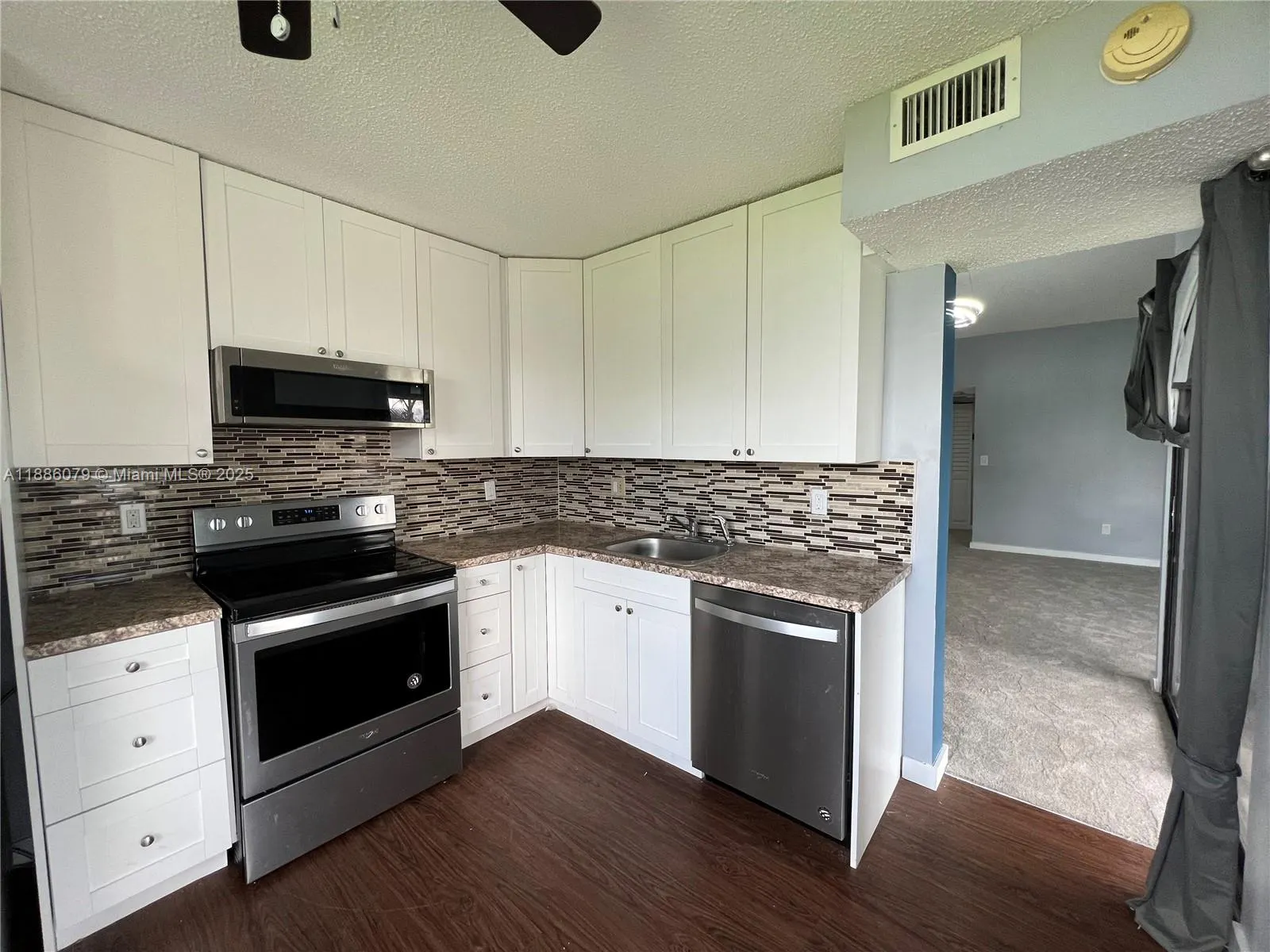 809 Hamilton Dr, #809A