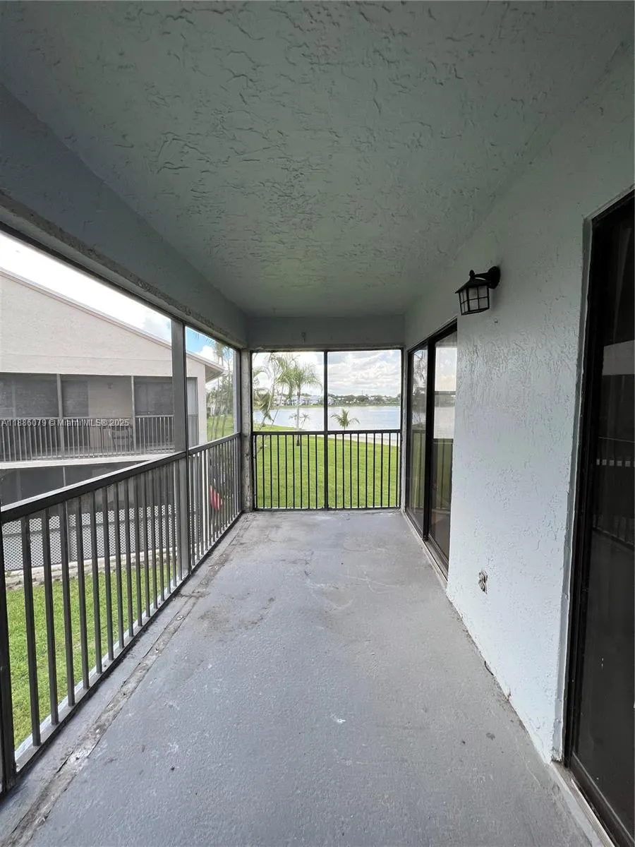 809 Hamilton Dr, #809A