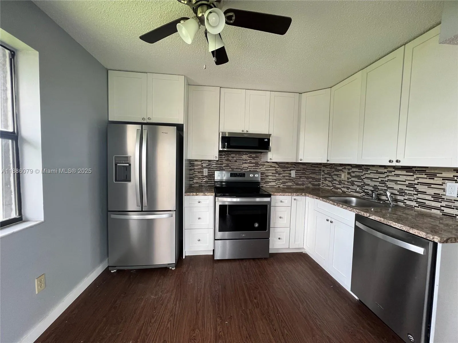 809 Hamilton Dr, #809A