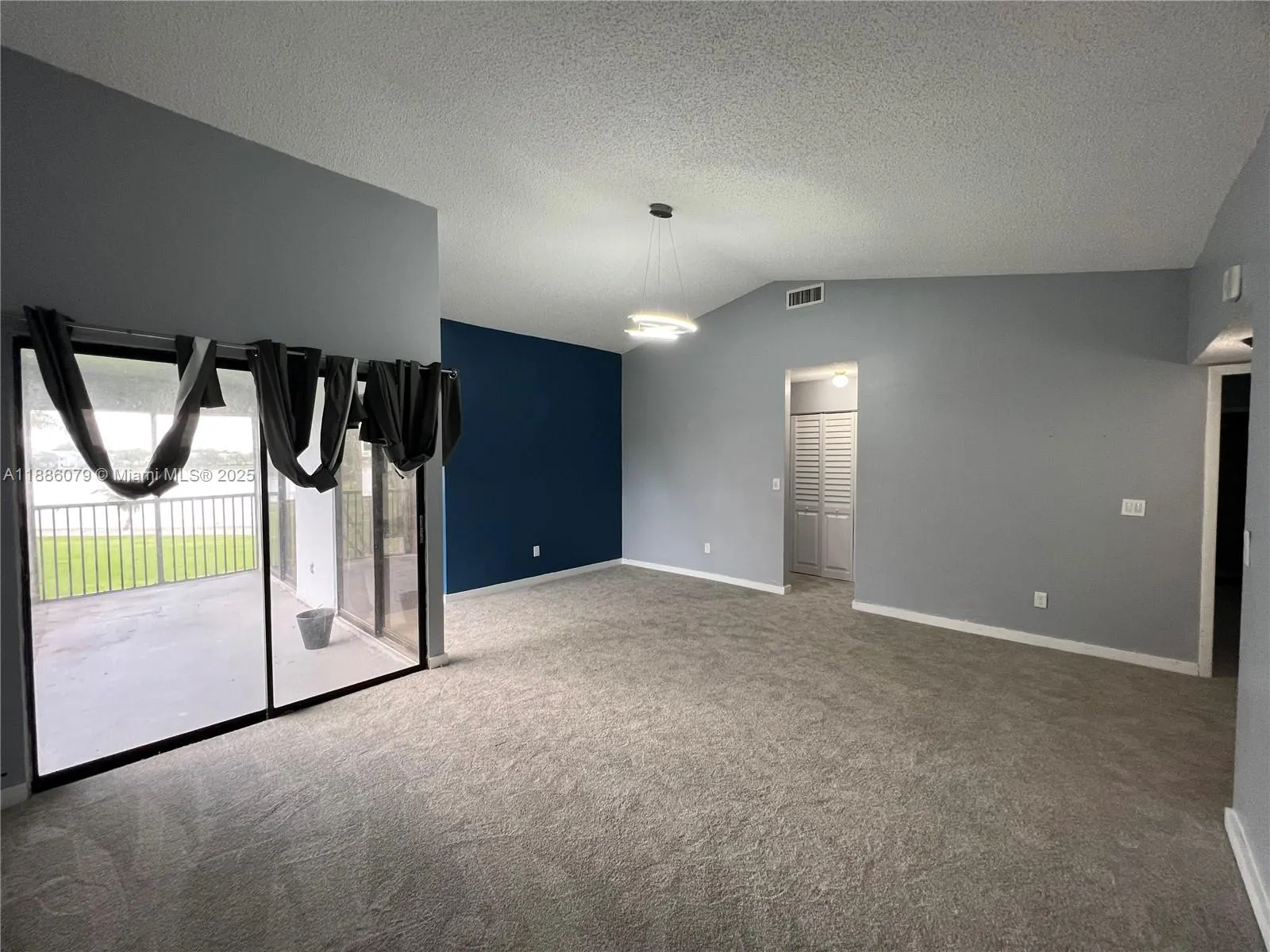 809 Hamilton Dr, #809A