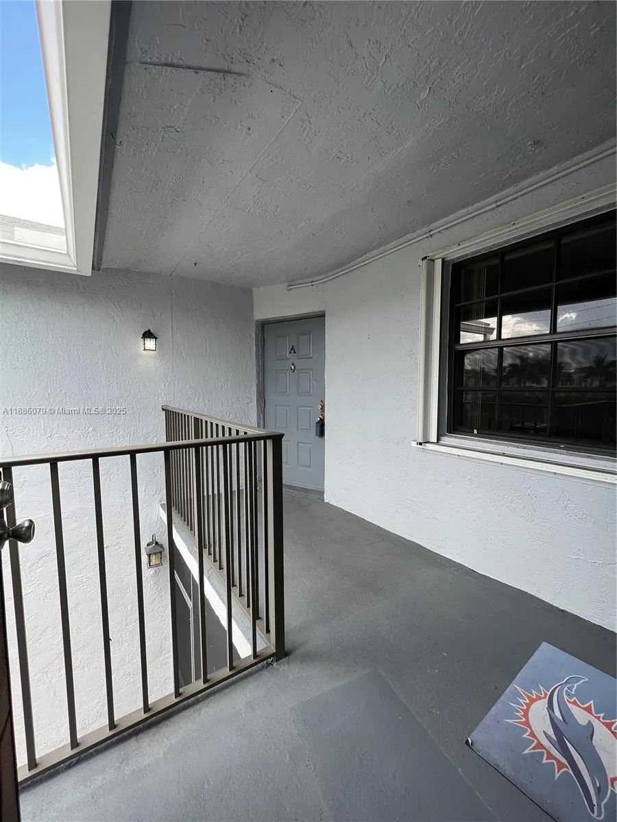 809 Hamilton Dr, #809A