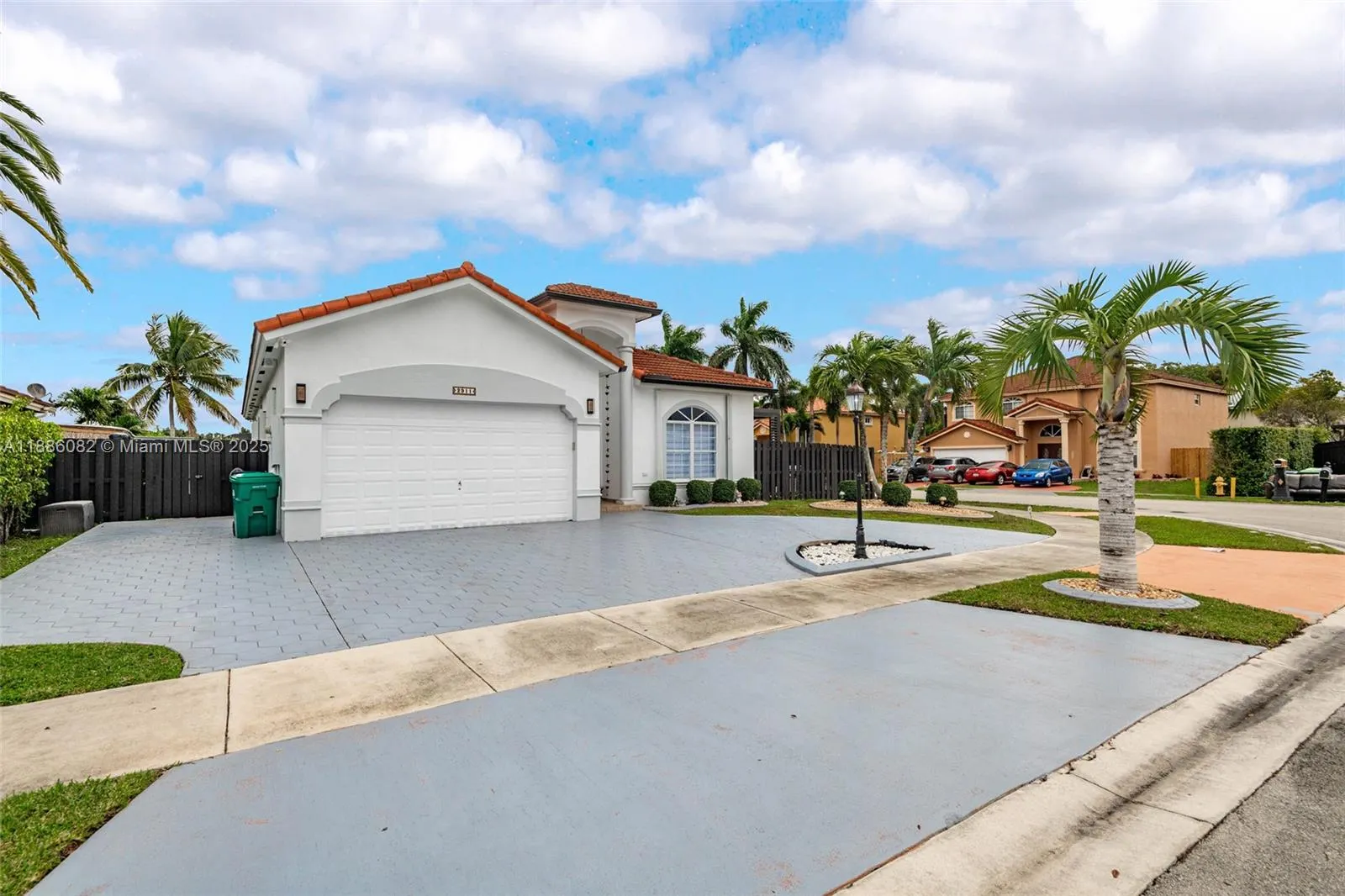 2911 SW 149th Pl