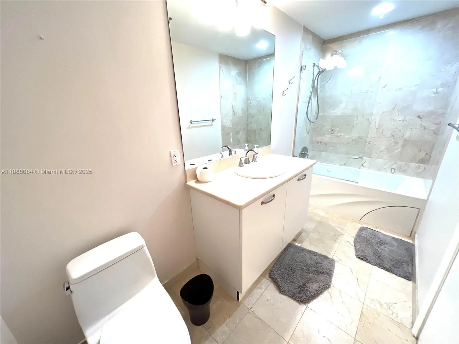 6515 Collins Ave, #1801