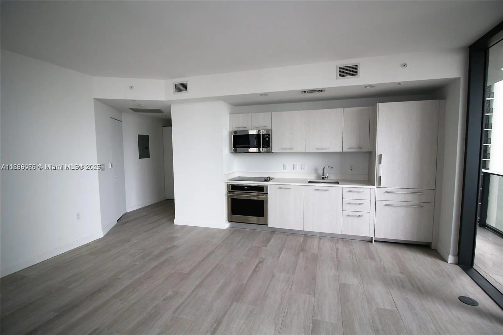 55 SW 9TH ST, #1608