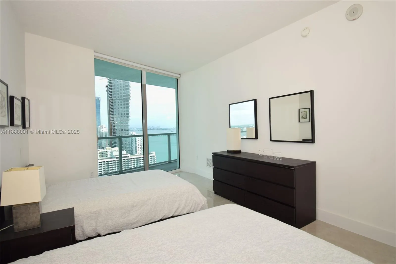 1900 N Bayshore Dr, #2804
