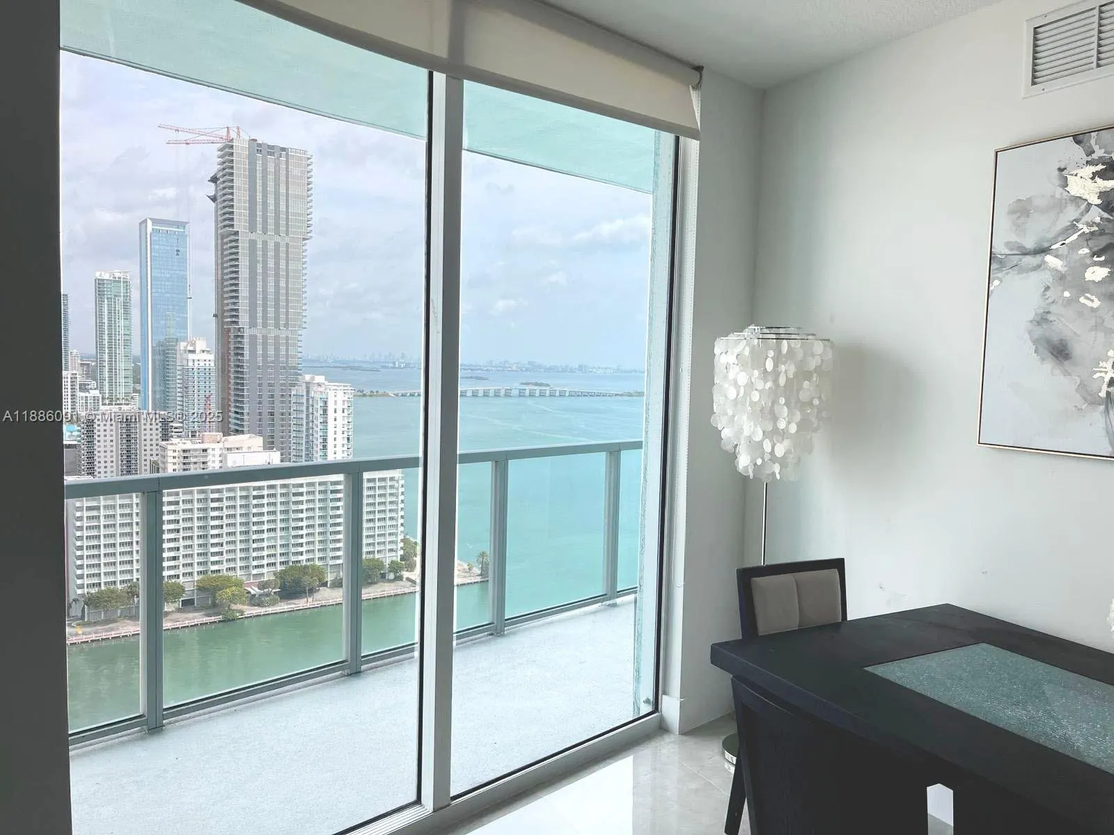 1900 N Bayshore Dr, #2804