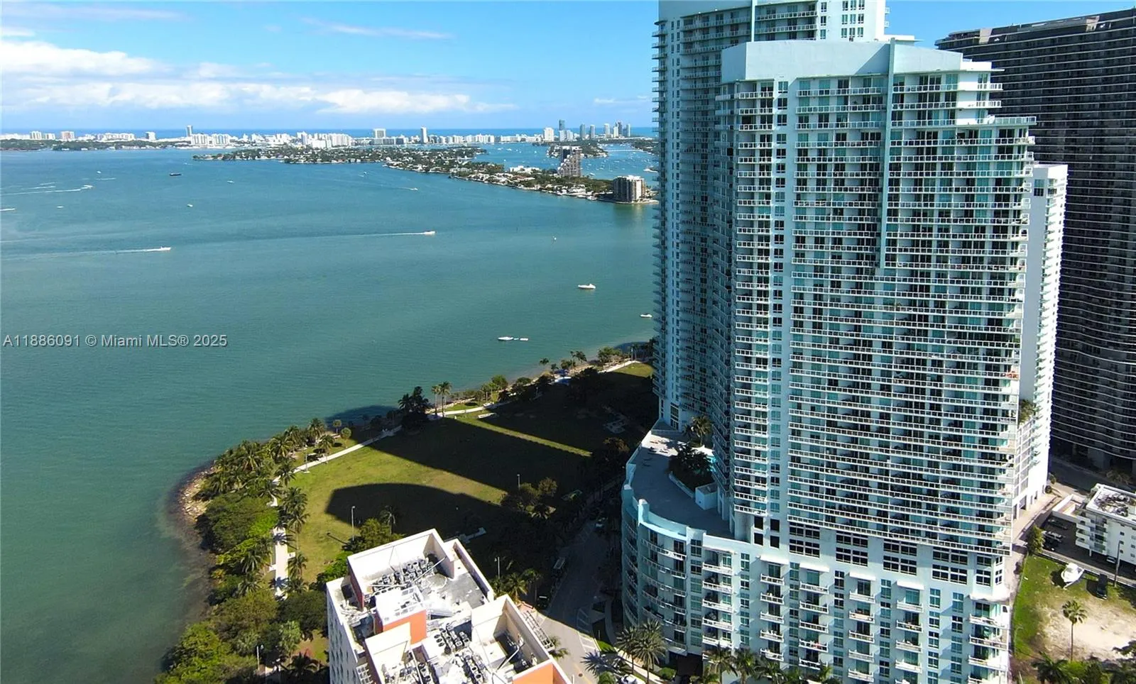 1900 N Bayshore Dr, #2804