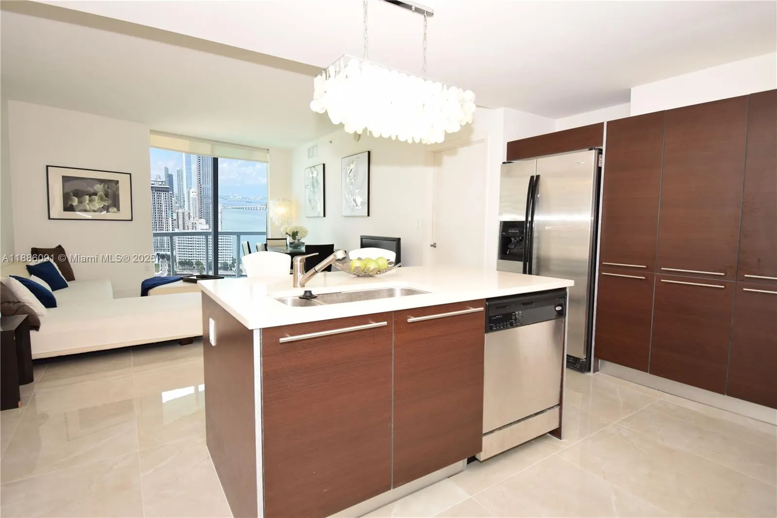1900 N Bayshore Dr, #2804