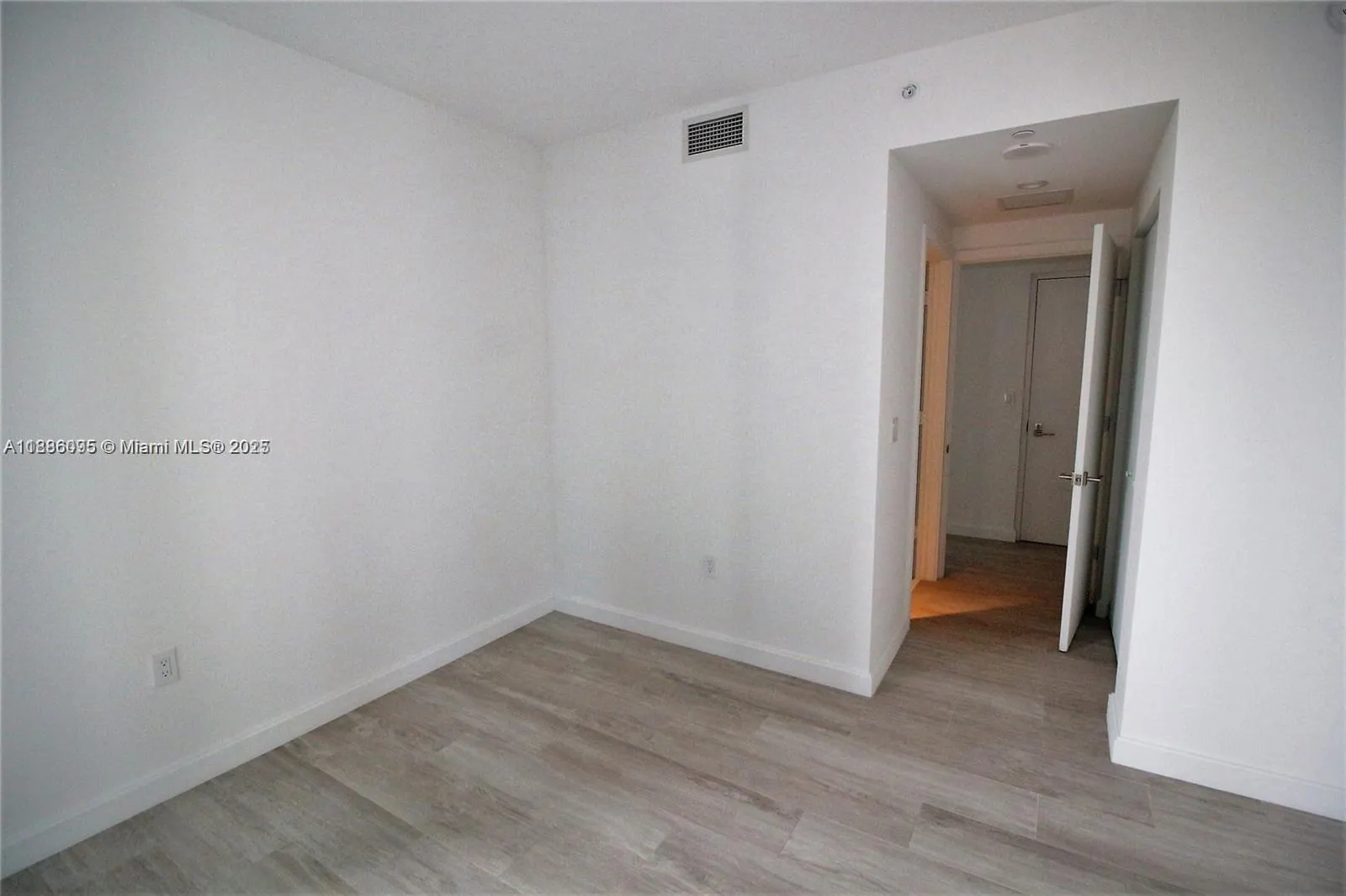 55 SW 9th St, #1608