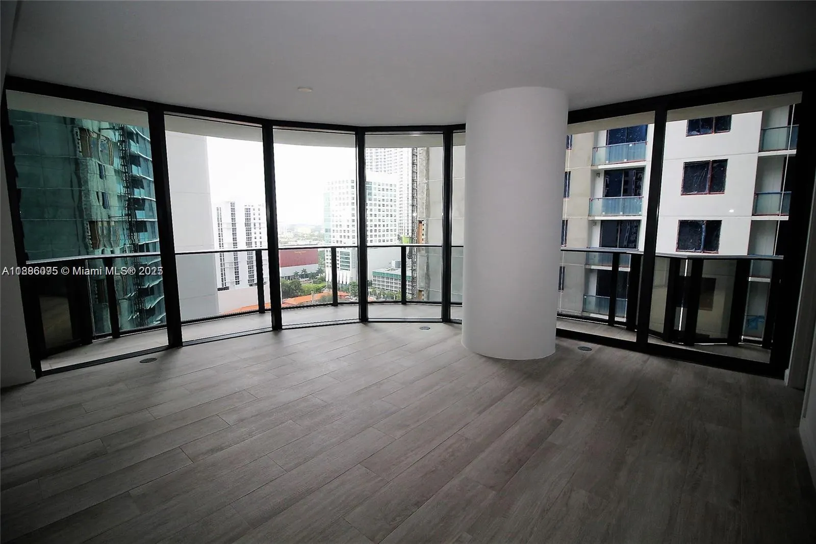 55 SW 9th St, #1608