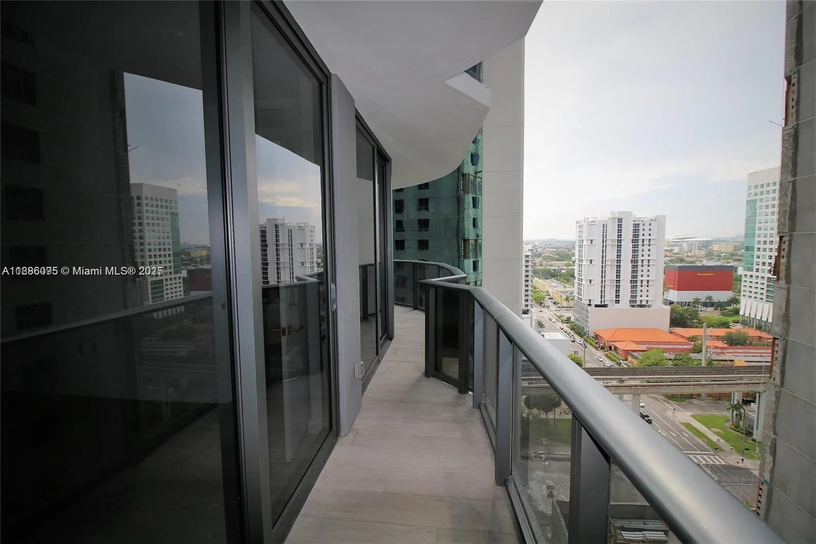55 SW 9th St, #1608