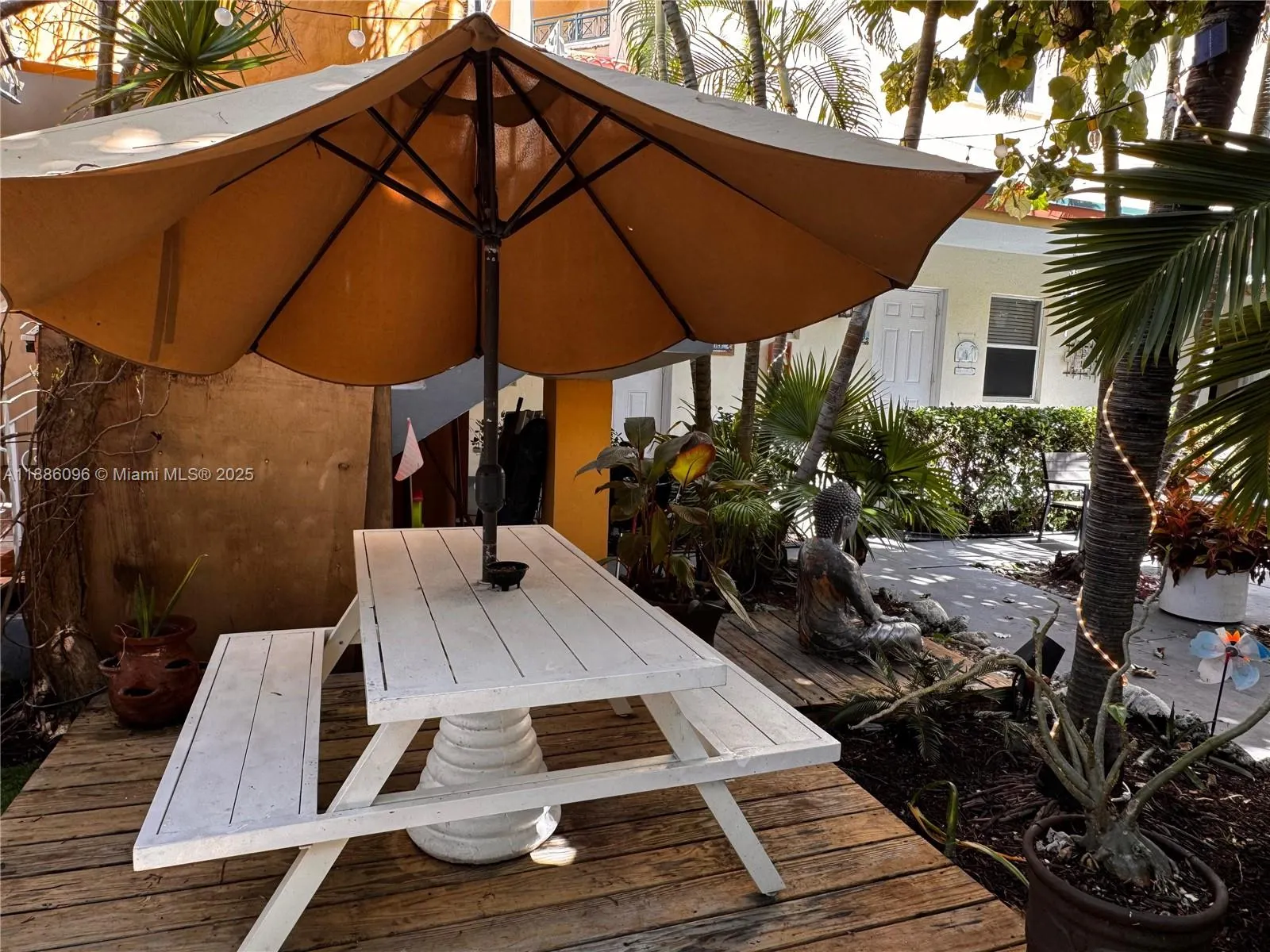 3405 N Ocean Dr, #19