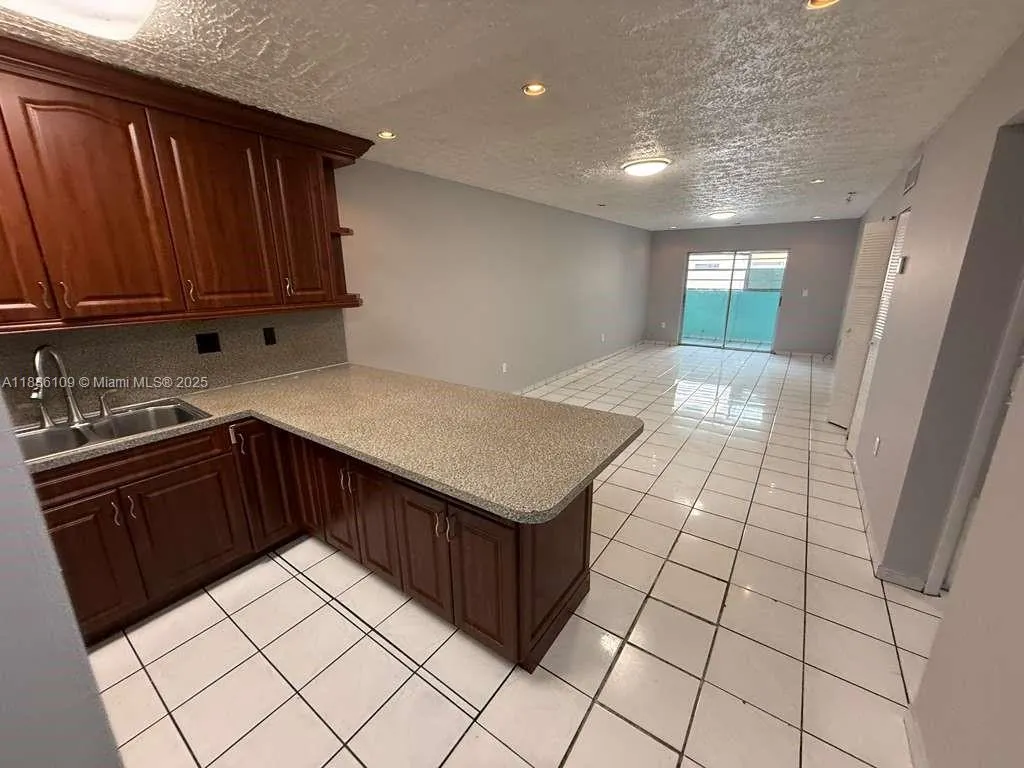 6055 W 19th Ave, #215