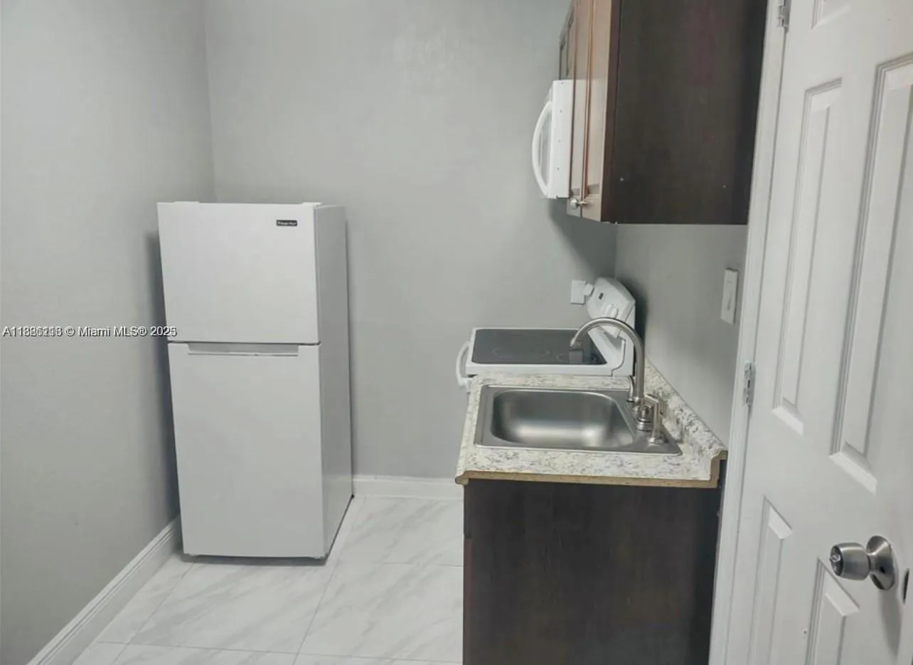 1275 NW 58th Ave, #0