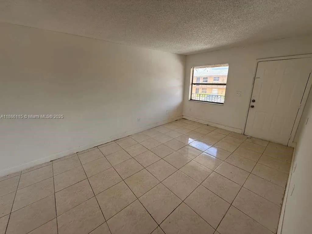 5461 W 24th Ave, #57