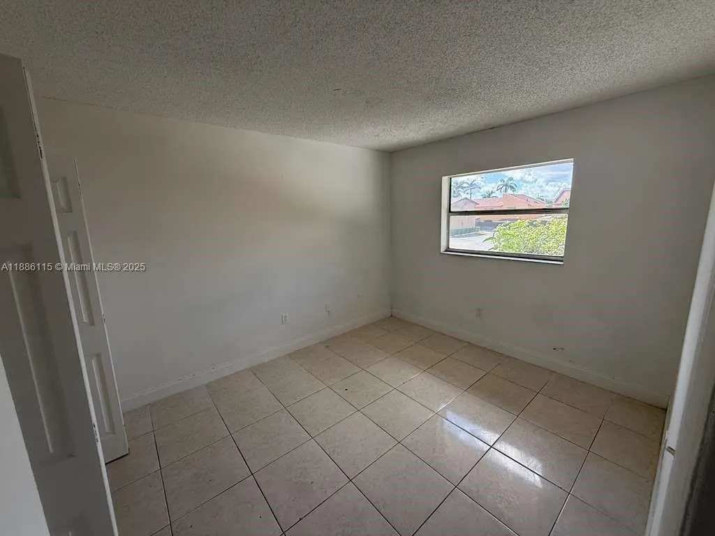 5461 W 24th Ave, #57