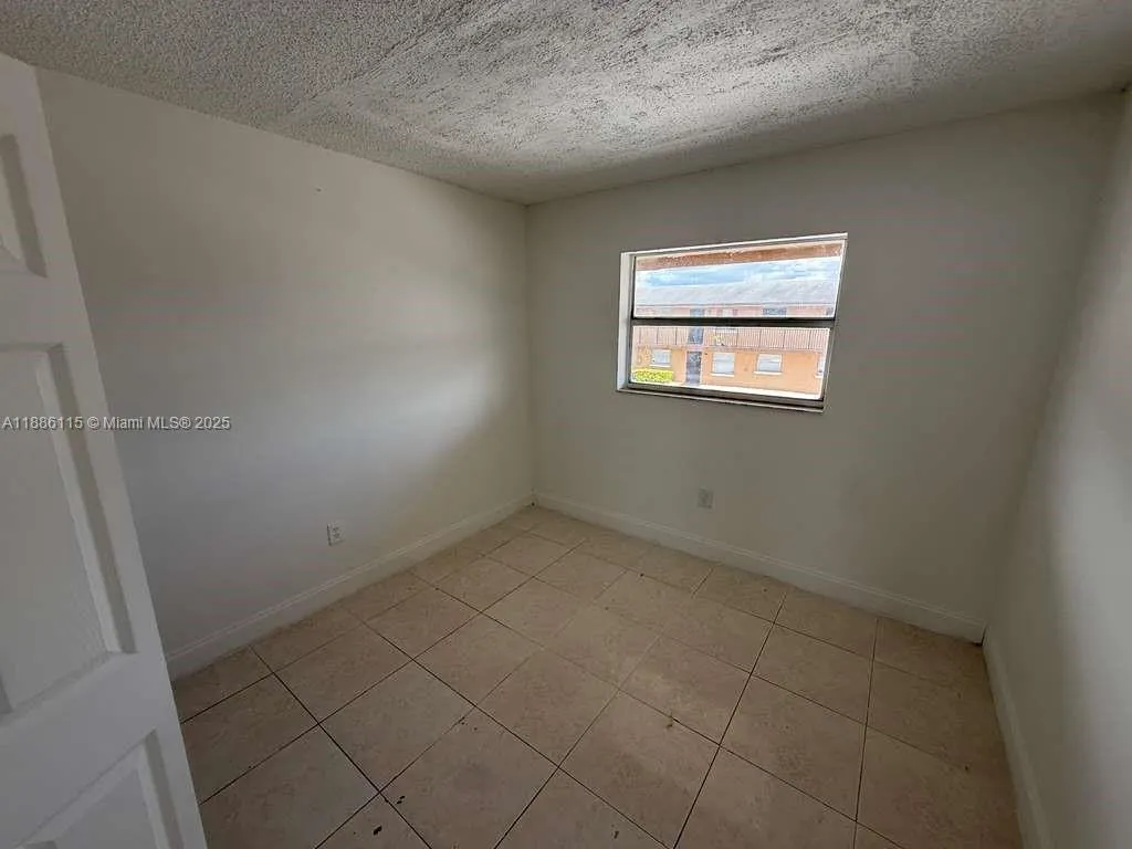 5461 W 24th Ave, #57