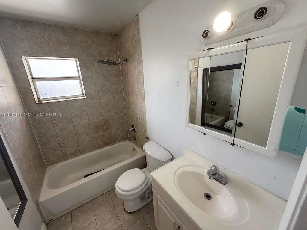 5461 W 24th Ave, #57