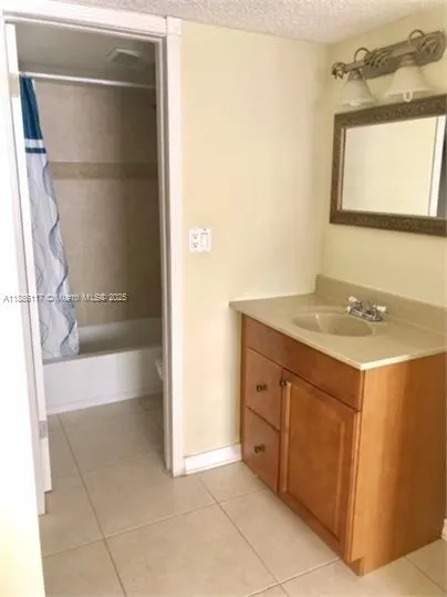 704 SE 2nd Ave, #337