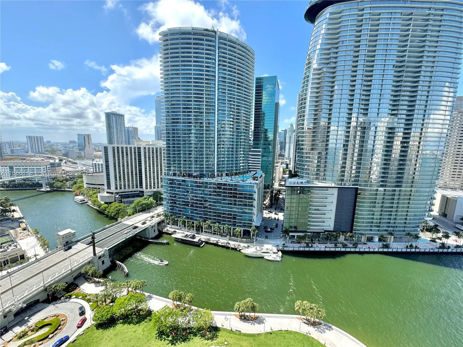 475 Brickell Ave, #2512
