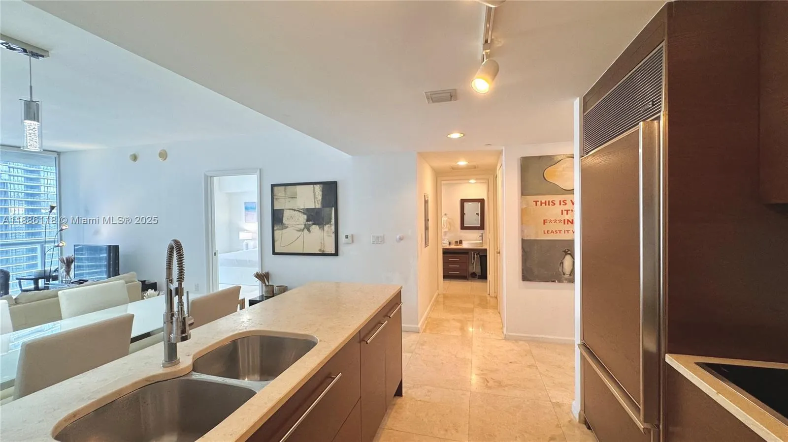 475 Brickell Ave, #2512
