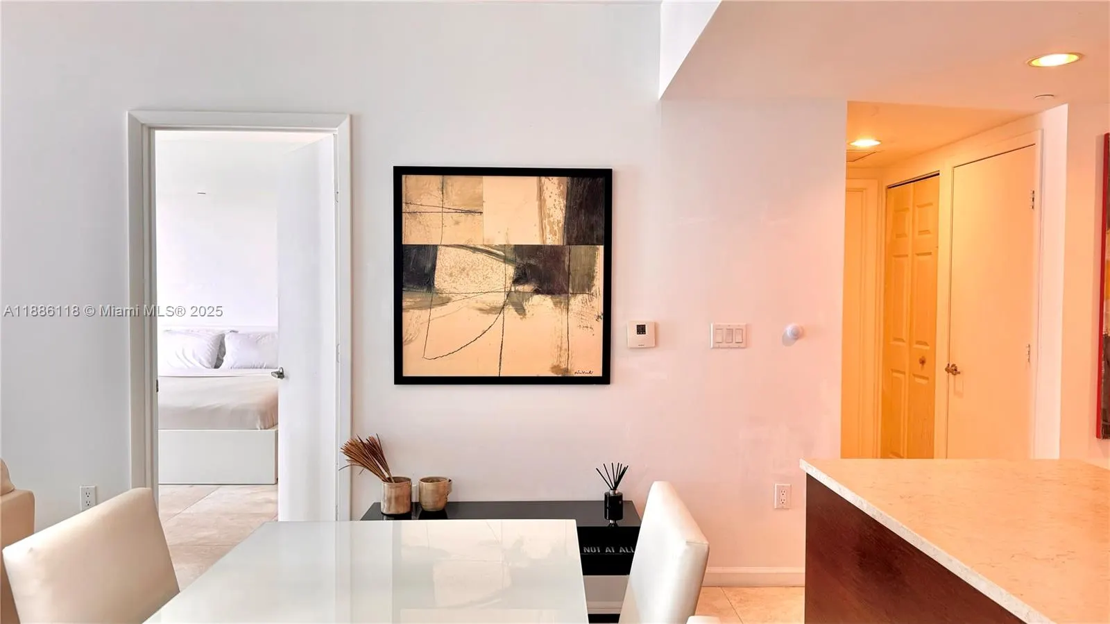 475 Brickell Ave, #2512