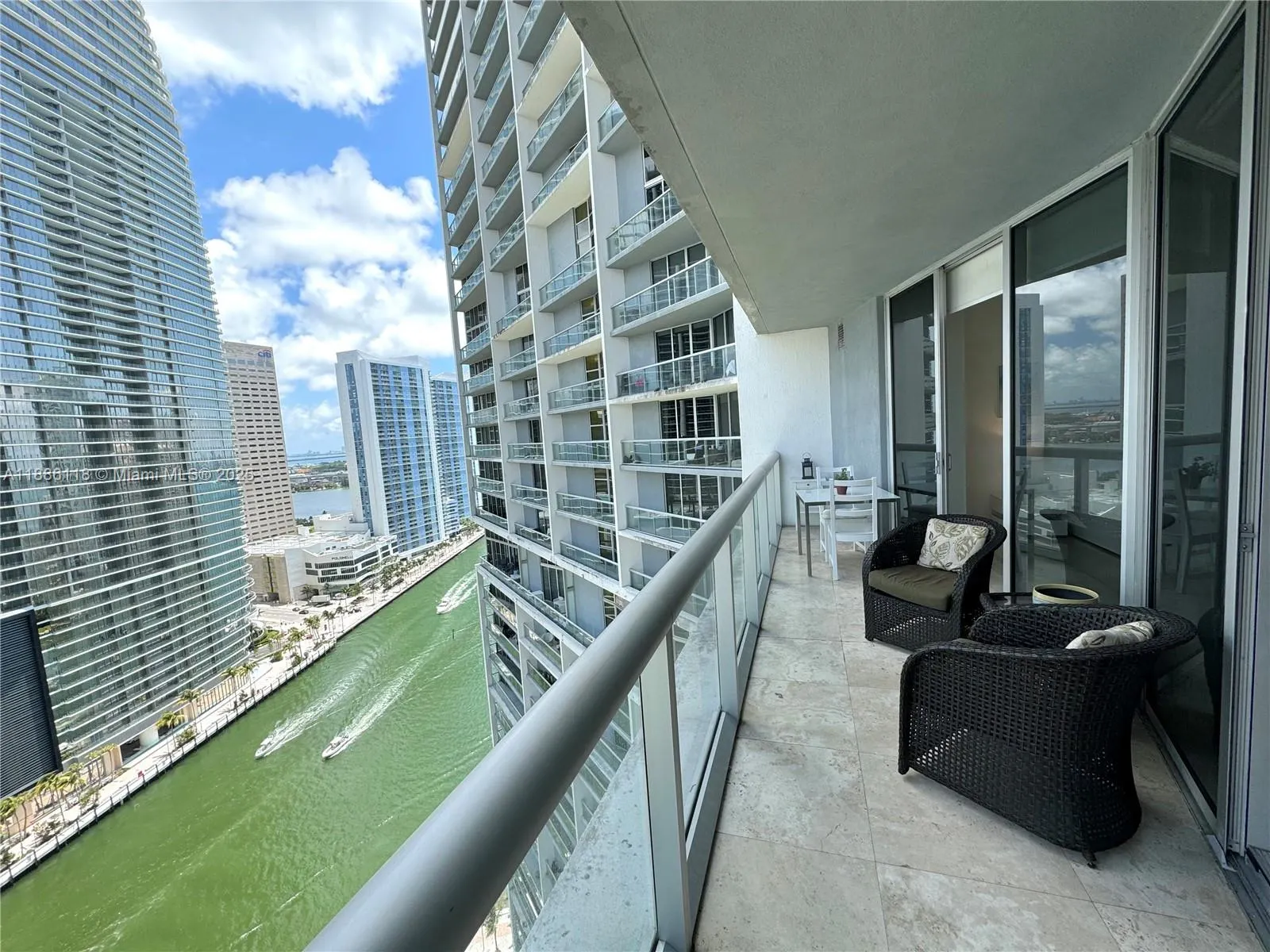 475 Brickell Ave, #2512