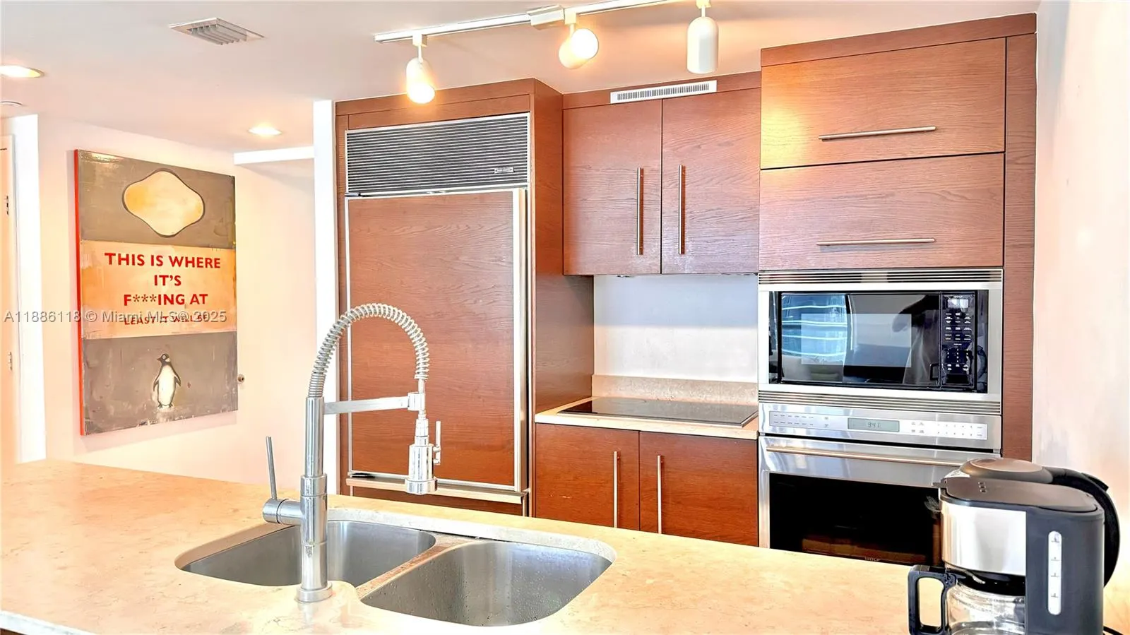 475 Brickell Ave, #2512