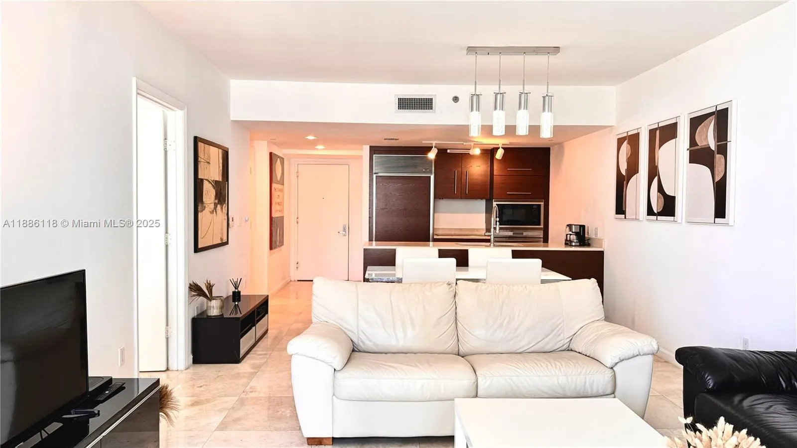 475 Brickell Ave, #2512