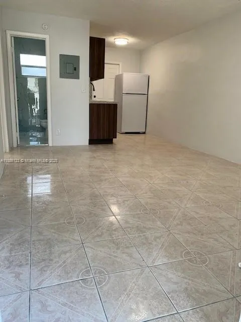 1709 NW 7th St, #B