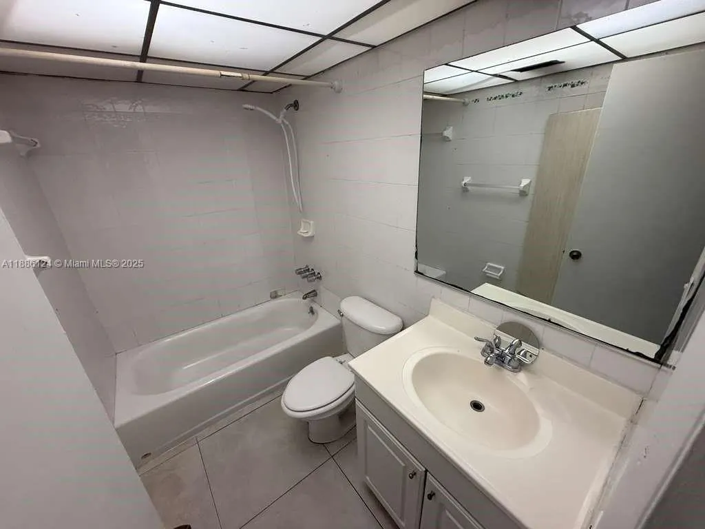 6675 W 4th Ave, #402