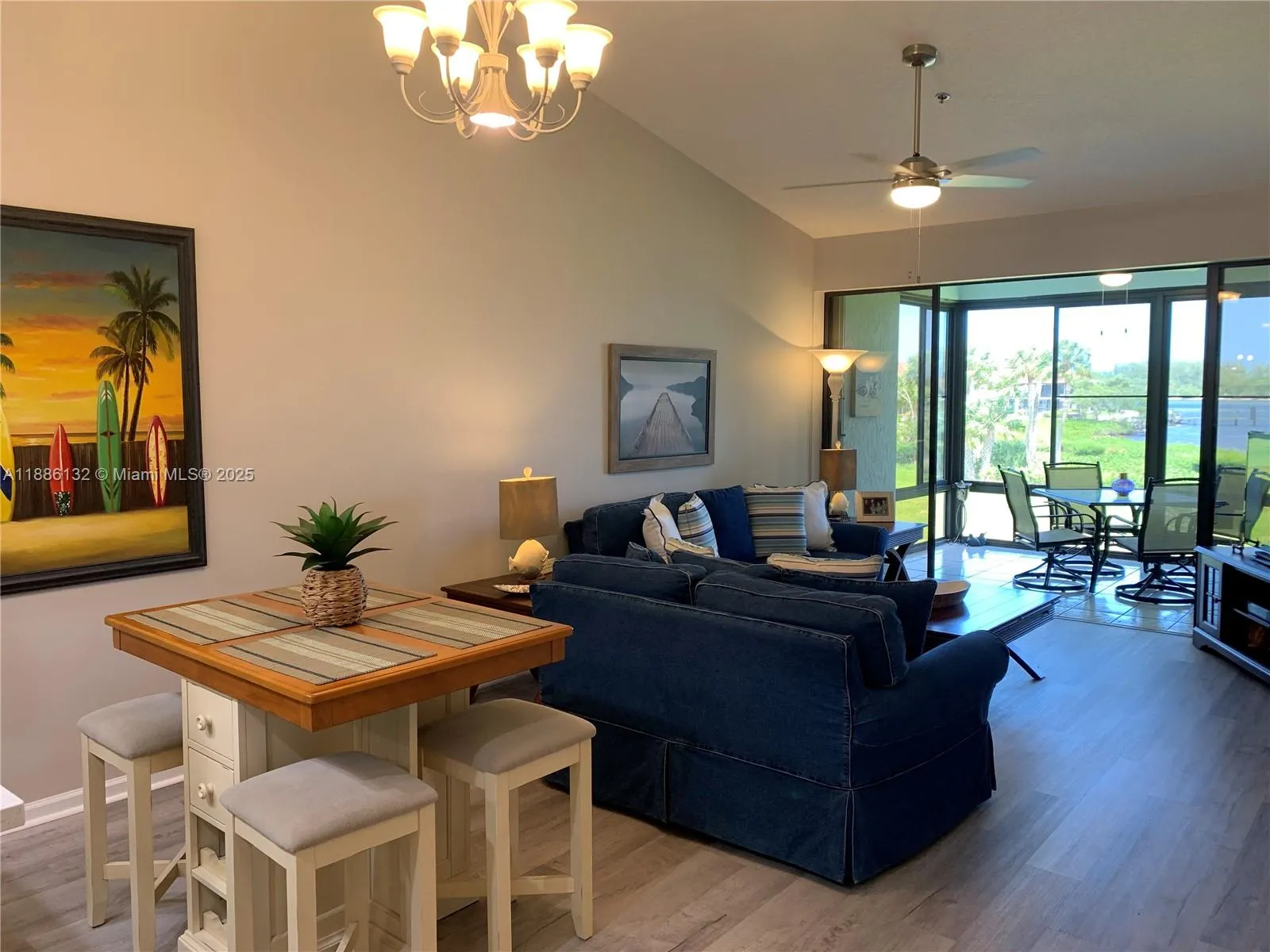 6082 SE Landing Way, #10