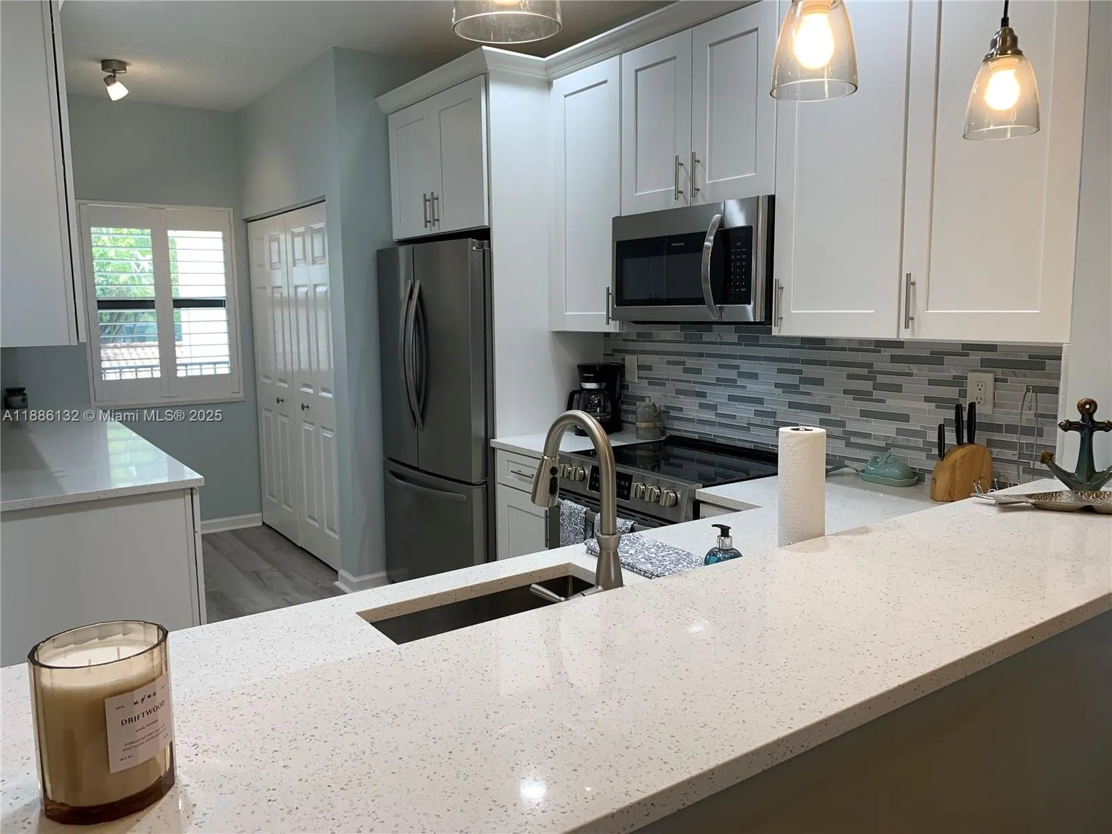 6082 SE Landing Way, #10