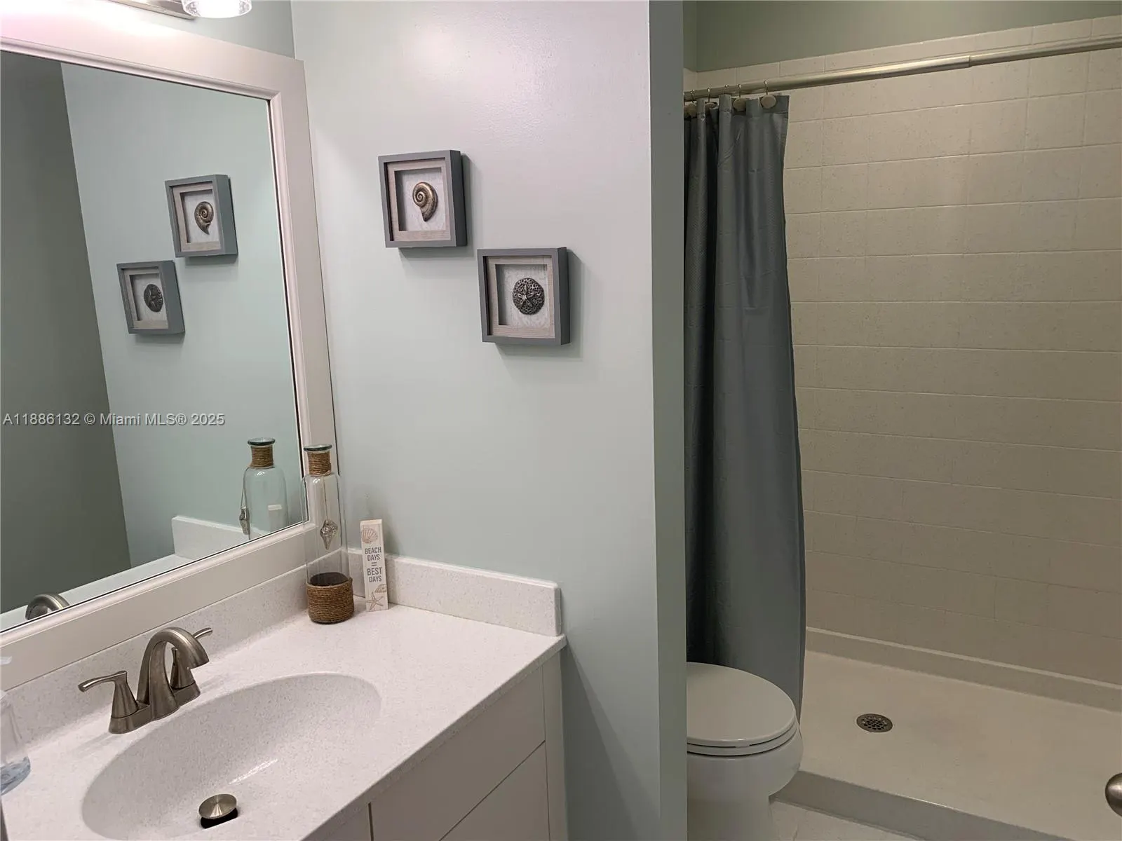 6082 SE Landing Way, #10