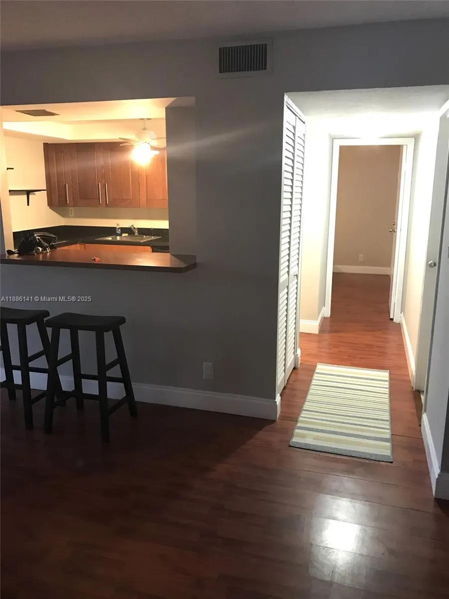 2101 Atlantic Shores Blvd, #504