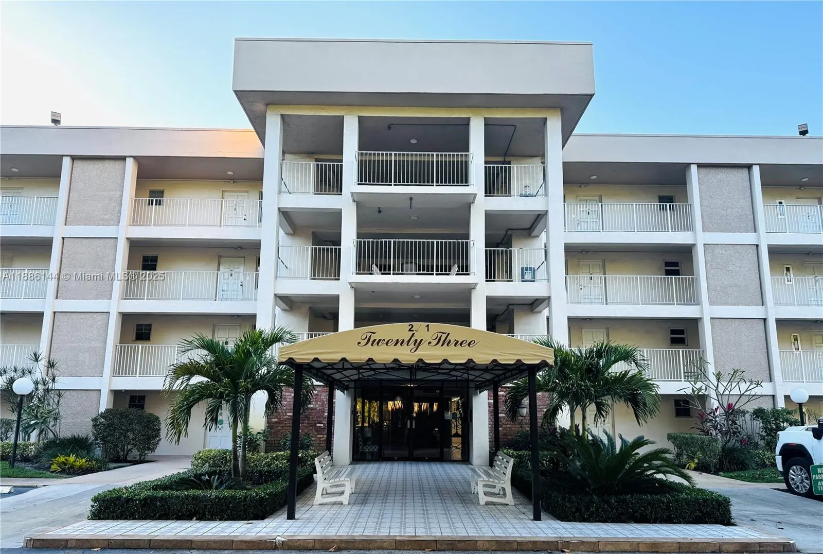 2601 S Course Dr, #206