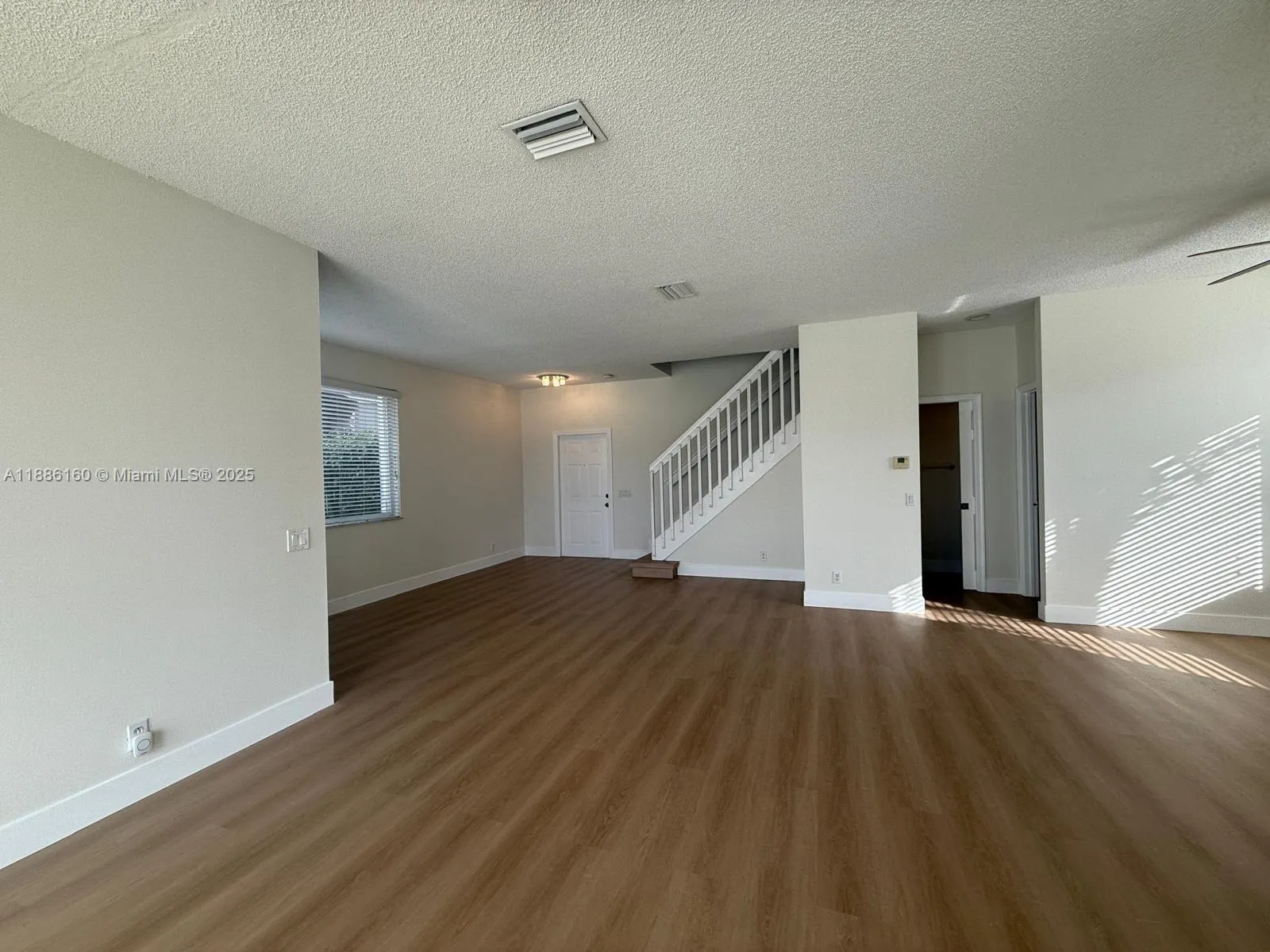 4249 Magnolia Ridge Dr