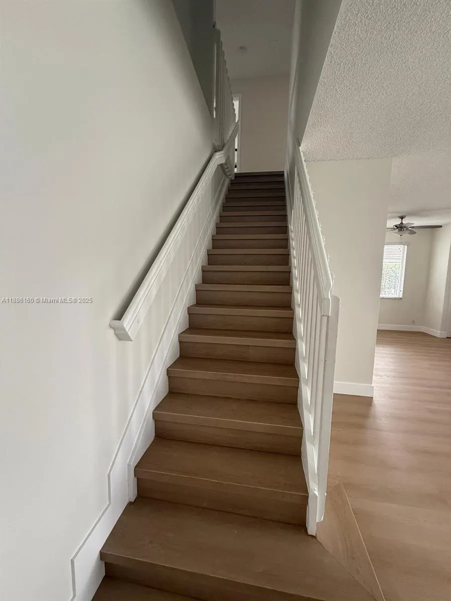 4249 Magnolia Ridge Dr
