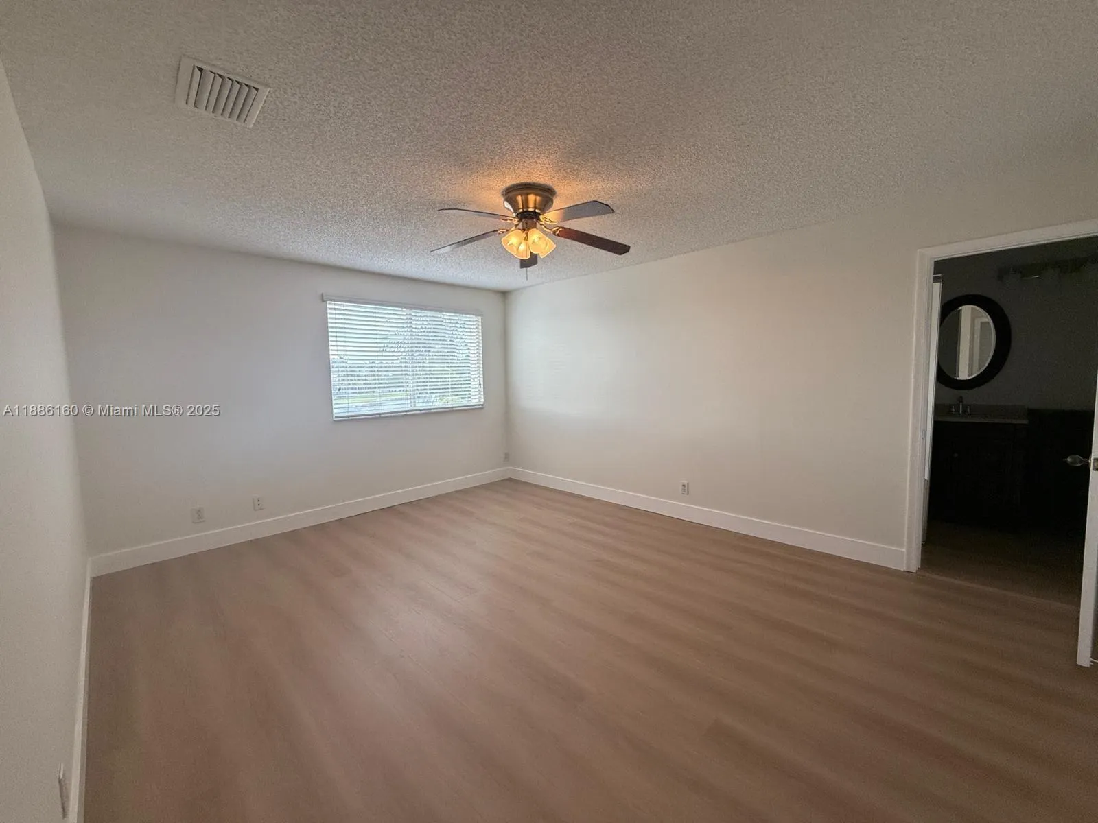 4249 Magnolia Ridge Dr