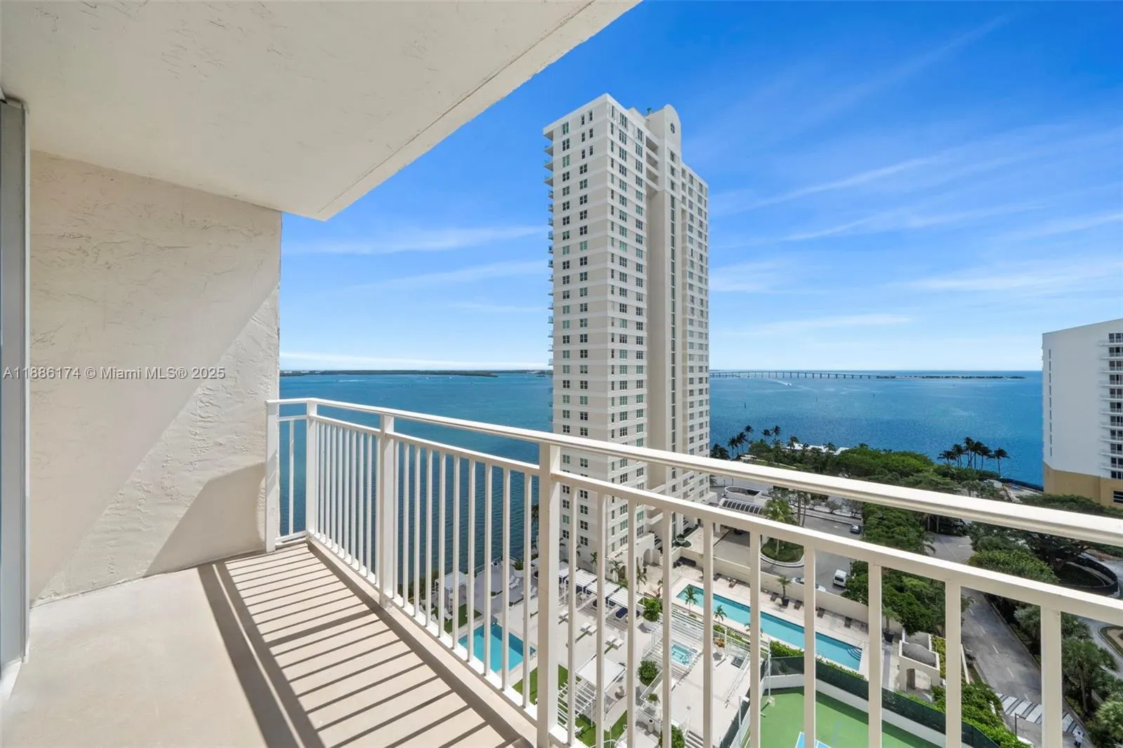 770 Claughton Island Dr, #1706