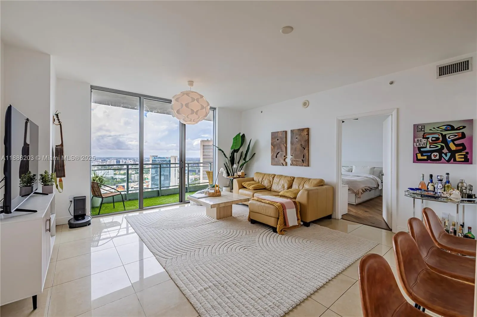 90 SW 3rd St, #3705