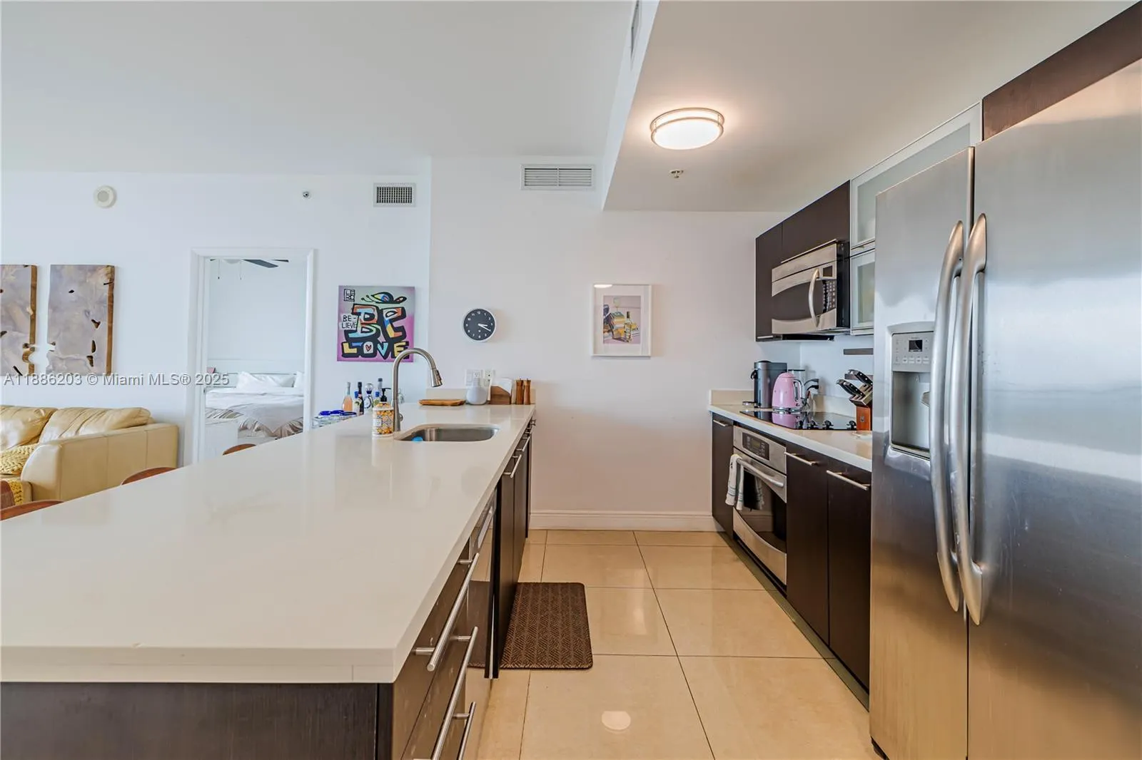90 SW 3rd St, #3705