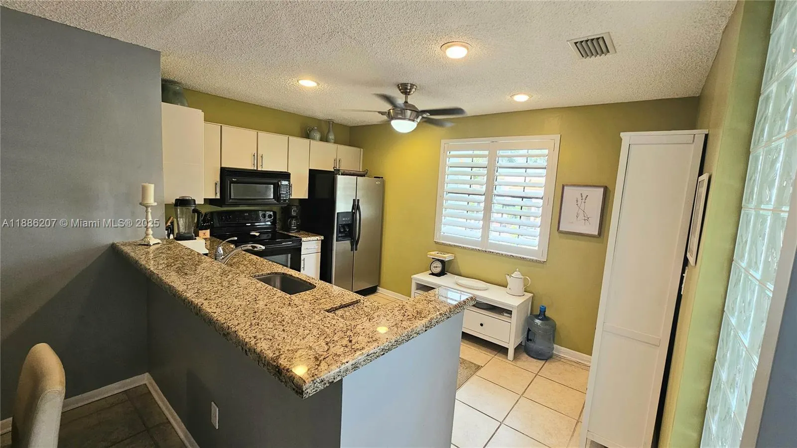 3544 Magellan Cir, #117