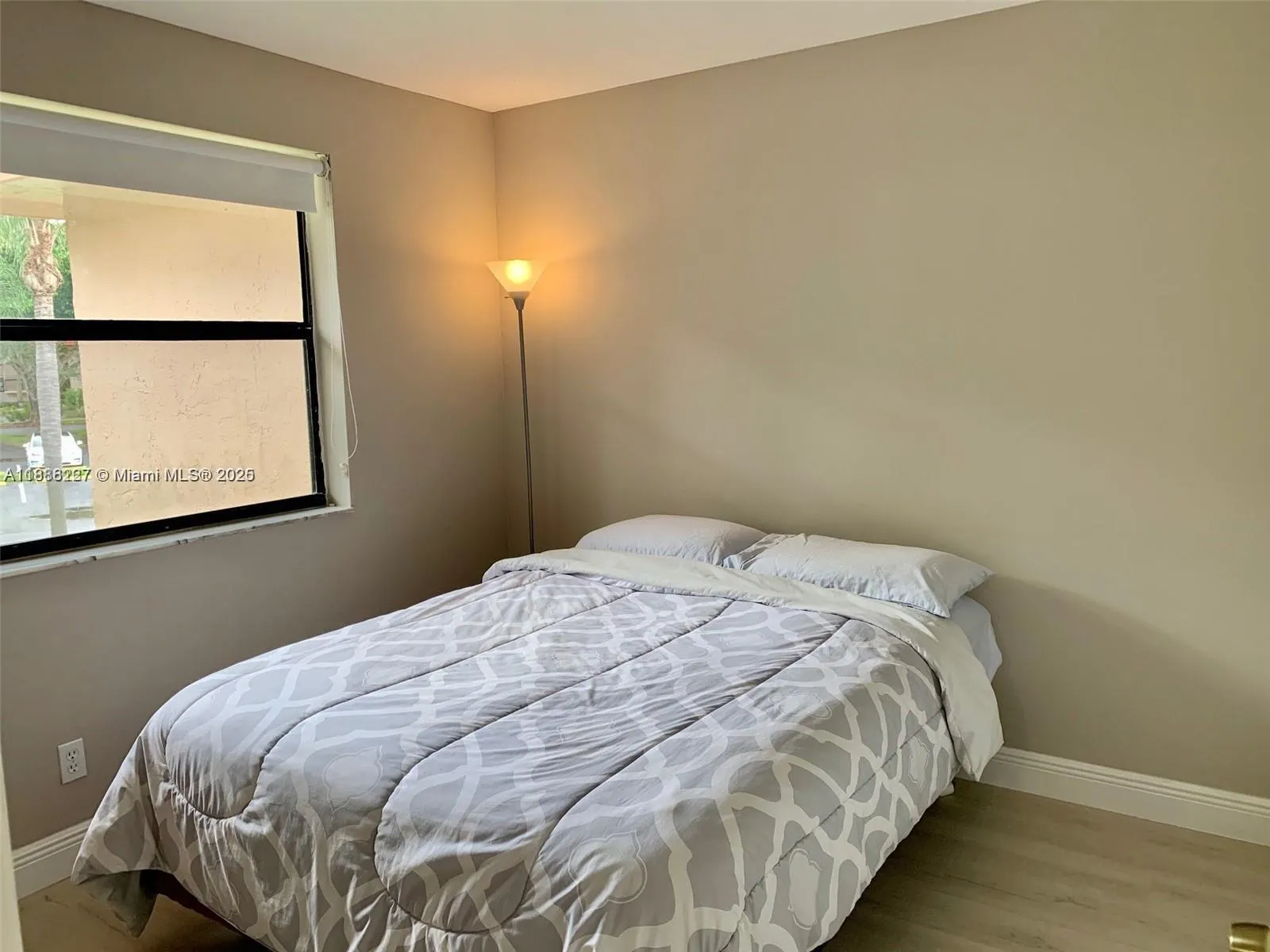 15705 W Waterside Cir, #203
