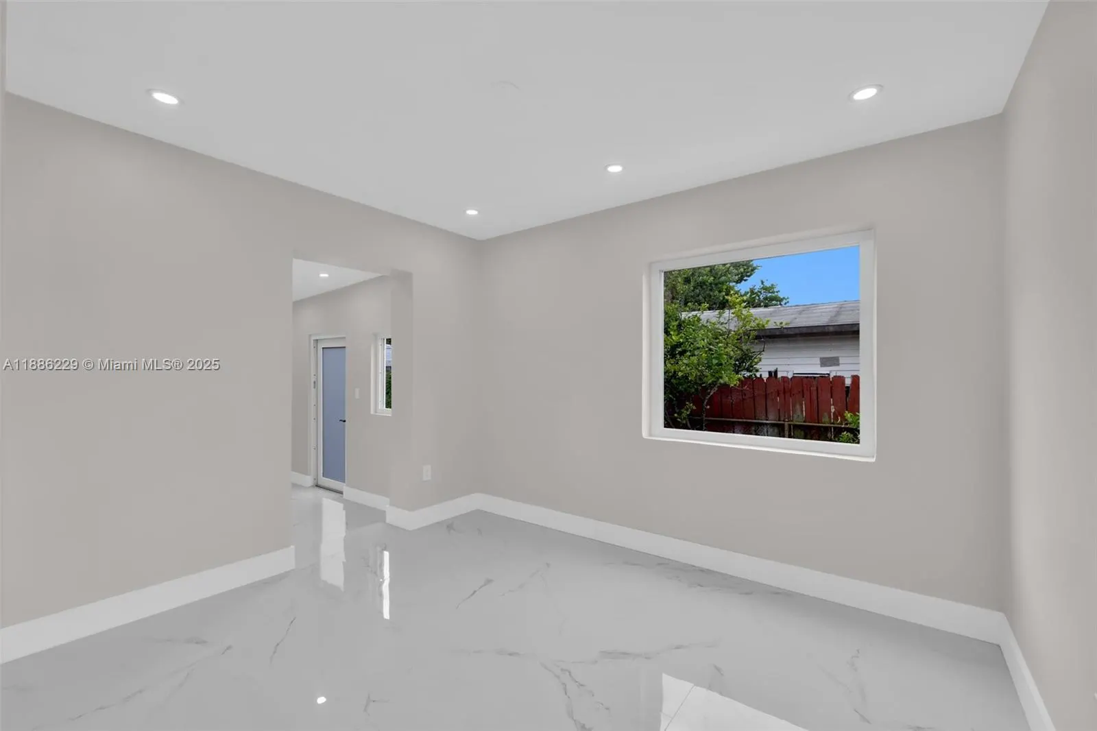 10321 NW 32nd Pl