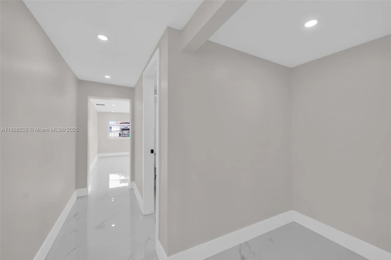 10321 NW 32nd Pl