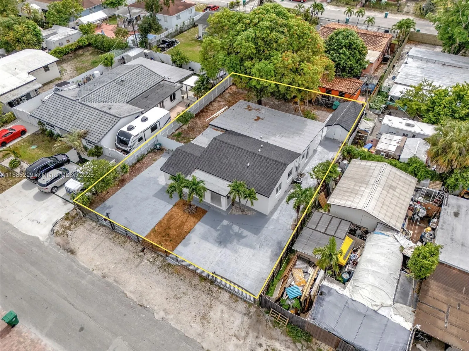 10321 NW 32nd Pl