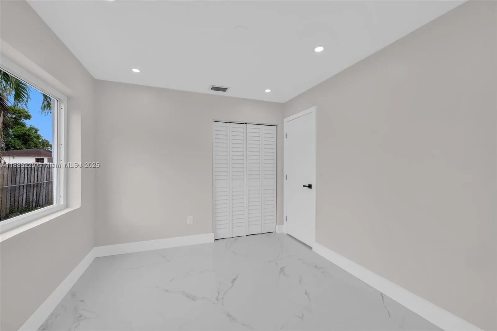 10321 NW 32nd Pl