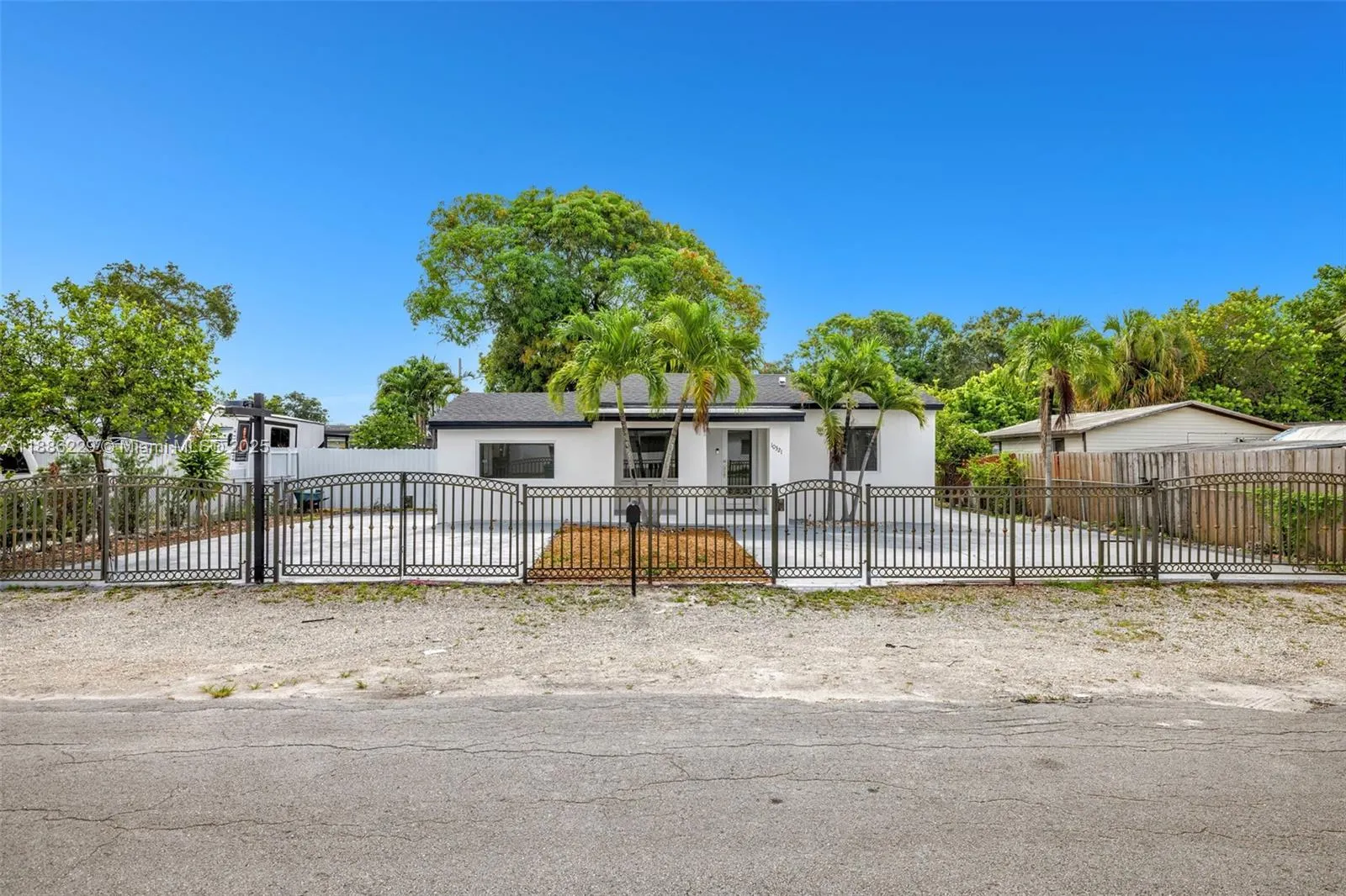 10321 NW 32nd Pl